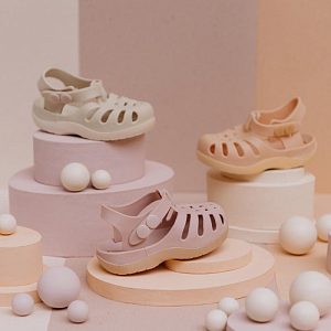 Сандалии пляжные Mrs. Ertha "Blush", пудровые